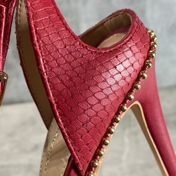 BCBGENERATION Lipstick Breach Leather Jaxina Textured Stiletto Sandals SZ 6 - Picture 11 of 11